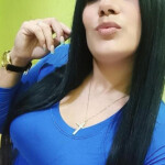 Venezolana morena con curvas y elegante en Marbella