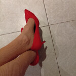 No profesional - Hola soy Laura me gusta mucho relacionarme con personas agradables e interesantes a