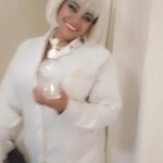 EN BILBAO ofrezco masaje TITULADA Masaje relajante en camilla profesional con aceite .