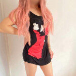 Lara travesti súper femenina