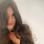 Naomi - Hola estoy en la ciudad de paso por primera vez ... ...con mi siempre y llena de para ti ..n