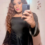 REAL TRICE - Mujer trans latina morena auténtica y segura de sí misma. Carismática cercana y con una