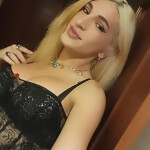 Zoe - Buenas a todos Yo chica tierna y bonita para el capricho interno de cualquier caballero Muy ex