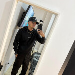 Alex - Completo y con un excelente porte muso. Estoy aquí para brindarte momentos de disfrute y plen