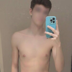 Ven a disfrutar - Hola soy Lucas! Tengo 22 años y soy de Uruguay. Si quieres disfrutar de un masaje 