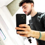 Valencia JOVEN PIERNAS ATLÉTICAS DE FUTBOLISTA