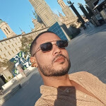 Zaragoza - Colombiano llegando a Zaragoza educado y buen mas atractivo buen ambiente y energía... co