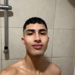 EXTROVERTIDO Y ABIERTO A TODO