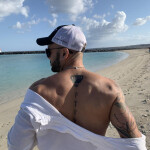 LATINO BI DISPONIBLE