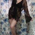 Elena particular - Hola cielo soy Elena de Ucrania rubia con ojos de miel simpática femenina y cariñ