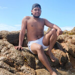 SOY JAVI Y SEBAS Y DAMOS MASAJE CON MUY POCA ROPA