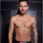 Holaa - Te gustaría un buen masaje para relajarte ! Aquí estamos los dos para hacerte un buen masaje