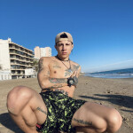Matthew Colombiano Tatuado y Latino nuevo en la ciudad