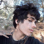 NOVEDAD Chico joven alternativo