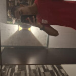 Leo - Joven audaz eufórico Lleno de energía y te