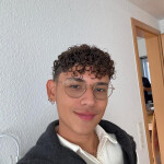 Chico de compañía - Hola soy nuevo y busco y tener nuevas experiencias muy