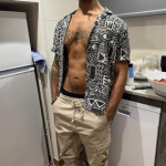 Rafa - Hola me llamo Rafael tengo 24 años y chico y muso soy y atiendo en piso privado en Vigo.