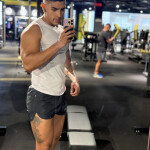 ARON - Hola soy Aron un chico de 26 años mido 1 86 soy colombiano y Soy súper cariñoso tierno me gus