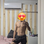 Estoy aquí - Ey! Soy un chico de paso por tu ciudad con ganas si deseas contactarme hablame!