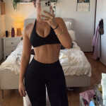 Jovencita de 20 años primera vez en Torrevieja