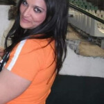 Sevillana masajista en pino montano