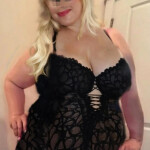 Estoy de camino a Ondara y Denia..fácil aparcar.Gordita madurita masajista y tranquilo