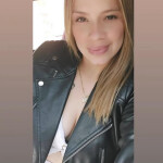 Rubia colombiana te realizó video llamada