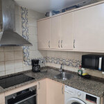 Se alquila habitación