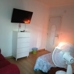 Habitación - Hola alkilo habitación bonita cerca estación de tren solo mujeres gracias