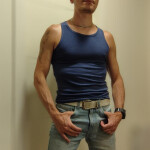 Soy modelo - Tengo 50 s pero con un cuerpo delgado que demuestra mucho menos 175 x 70 Kg estoy busca