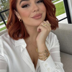 Rocío española joven y extrovertida