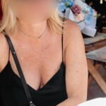 VALENTINA DESCUBRE EL ENCANTO DE TU BRASILEÑA