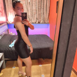 3 AMIGAS LATINAS CARIÑOSAS Y