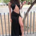 JOVENCITA EN LA PALMA