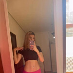 HERMOSA CARIÑOSA EXQUISITA MUY COMPLETA PARA HOMBRES AVENTUREROS