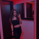 ISABELLA - Hola soy ISABELLA una joven de 25 años y por los buenos momentos. Mi estilo es elegante d