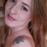 HOLA SOY NICOLE COLOMBIANA RECIEN LLEGADITA Y