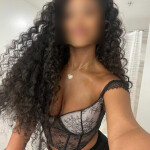 Chica de compañía - Chica simpática con mucha energía para alegrarte el día. 23 años Si necesitas re