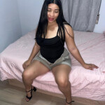 Paula. Latina hermosa recién llegada