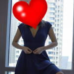 LOLA ENCANTO QUE ARDE EN TU MENTE