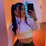 Camila colombianita - Hola lindos soy camila una colombiana muy coqueta y me encuentro en un piso co