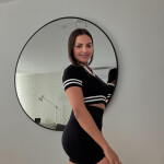 Chica extrovertida - Hola soy nueva en tu ciudad vine aquí a sacarte un rato de la rutina y tener un