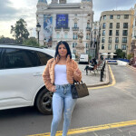 Colombiana morenita linda