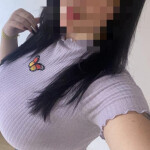 Señora latina independiente madurita