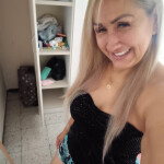 Chica encantadora - Si desean un masajito y y hacer lo de mi alce y los ser6 menos y disponible las 