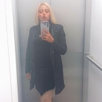 Anna - Hola me llamo Desi. Si quieres conocerme llámame al número que te dejo. Por favor sólo person