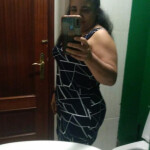 Isabella - Hola mis amores estoy de paso en santiago de compostela soy masajista cuarentona coqueta