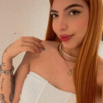 EMMA ELEGANTE Y GUAPA. RECIEN LLEGADA A NUEVA ANDALUCÍA -MARBELLA