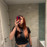 Pelirroja - Buenas amores soy Isabella por primera vez en Vinaroz. Chica súper simpatica agradable y