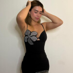 Camila joven colombiana en denia atiendo por whattsapp